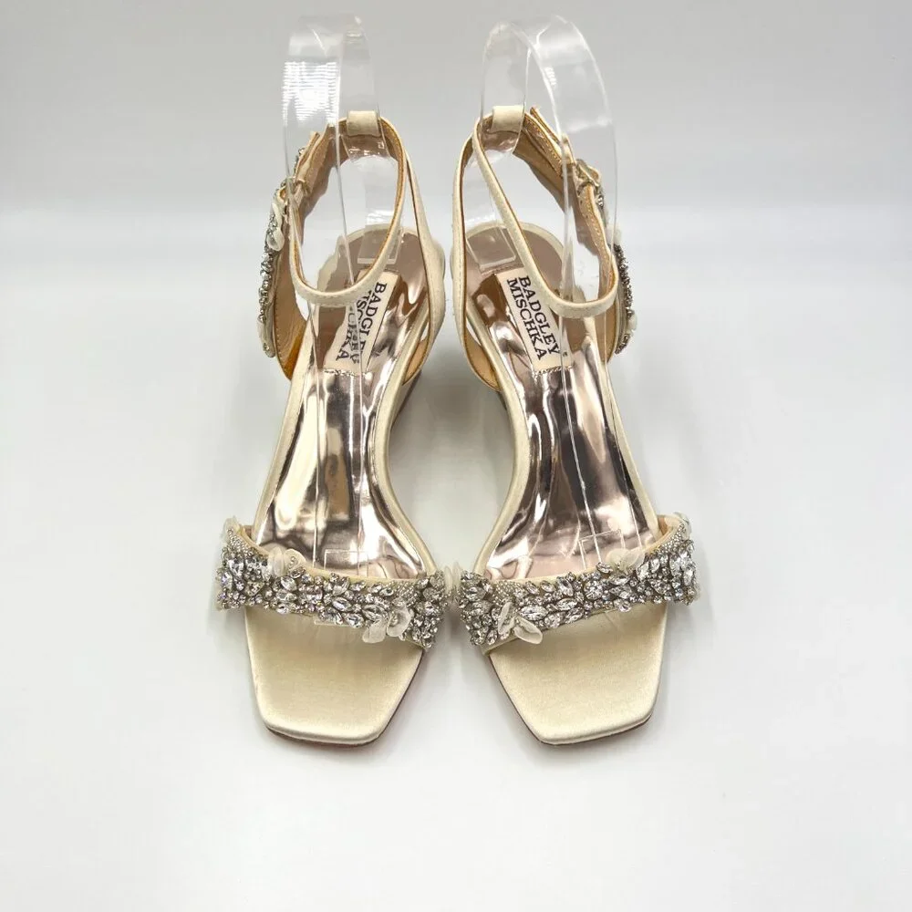 Badgley Mischka Size 5 Ivory White‎ Satin Jeweled Wedges Dress Sandals Shoes